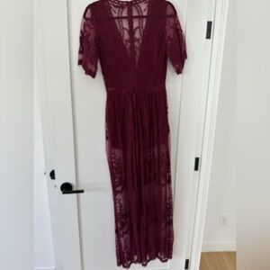 Gorgeous crimson lace Aqua dress with interior shorts lining. Size Medium.